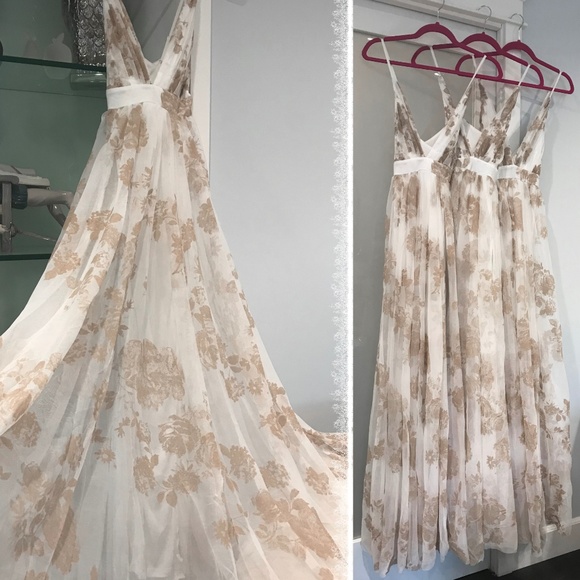 HP🌸LAST ONE🌸Tulle Velvet Floral Maxi Dress - Picture 2 of 8